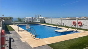 Torrox Costa Apartamento con piscina y vistas al mar, Torrox